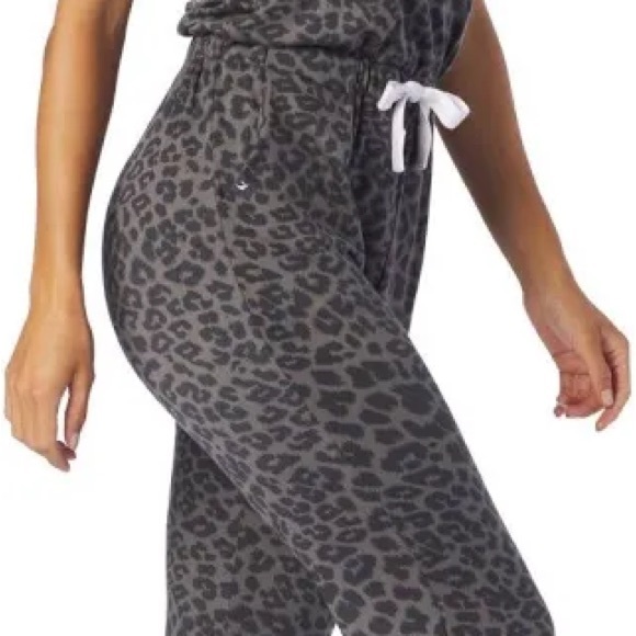 Glyder Women's Leisure Jumpsuit Leopard Print Jumpsuit - Gray - Picture 4 of 4